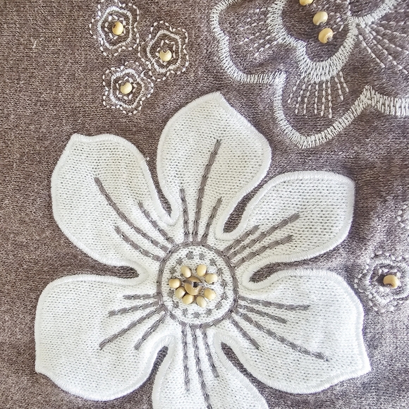 Alfred Dunner Sweater XL Brown Cream Floral Embroidered Excellent - Picture 7 of 8
